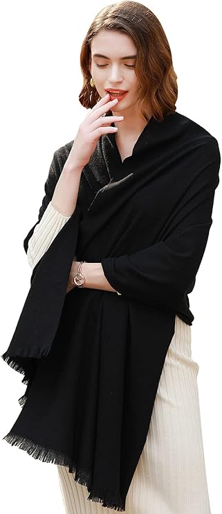 Warm Wool Stole - Black
