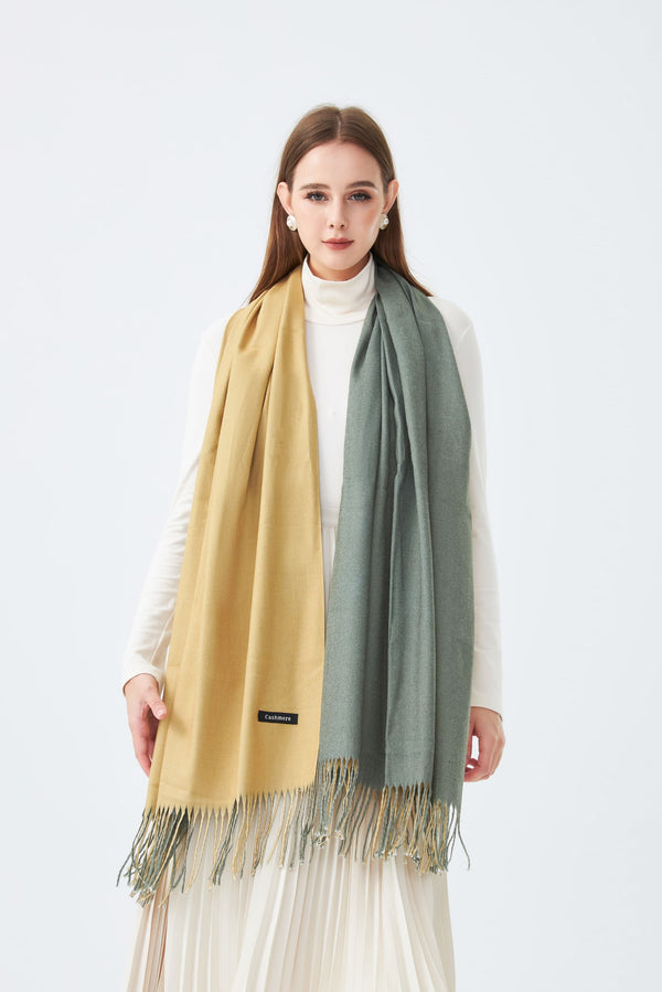Elegant Two-Toned Scarf with Fringed Edges