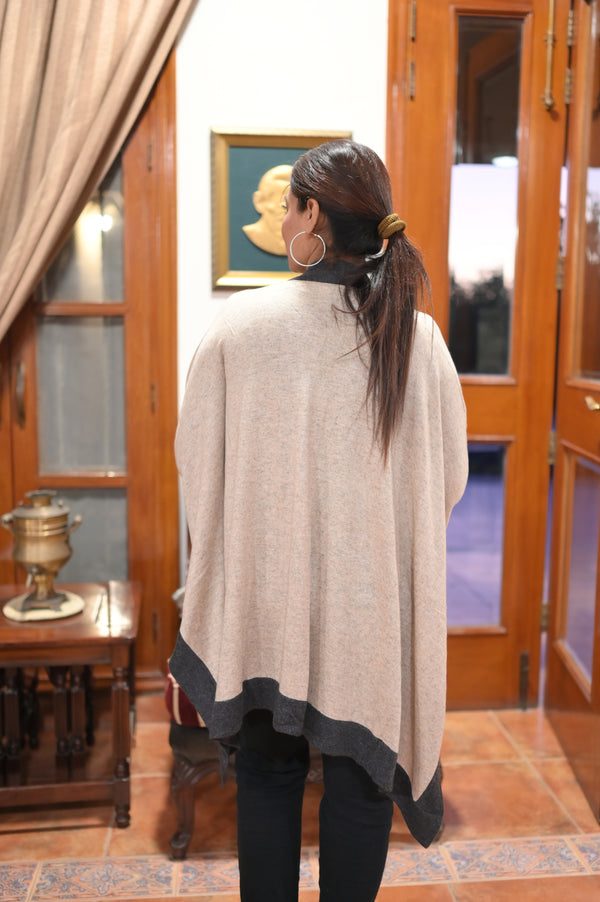 Stylish Wool Blend Cape Shawl with Contrast Border