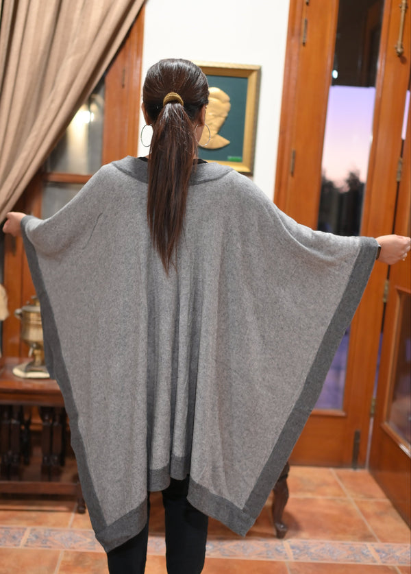 Stylish Wool Blend Cape Shawl with Contrast Border