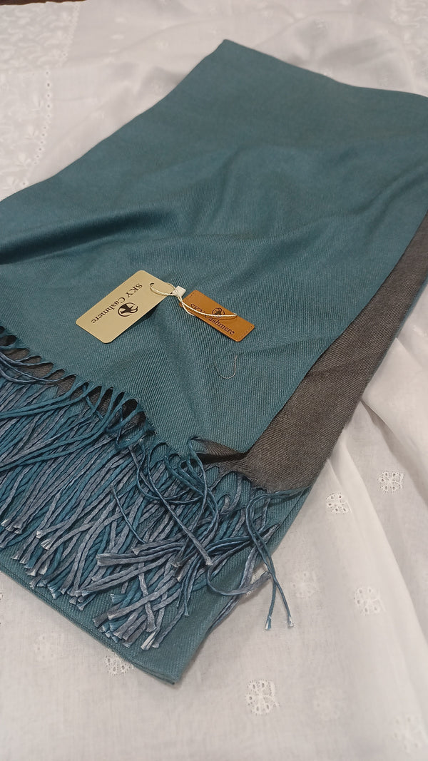 Two tone shawl - Z/ G