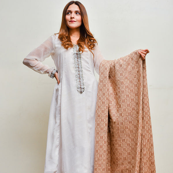 Pure Woolen Brown Shawl/Soller