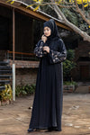 Eilnaz Black Abaya