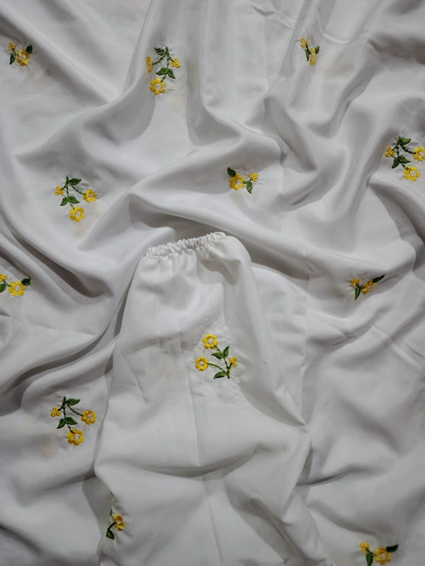 Embroidered Namaz Chaddar - White D2