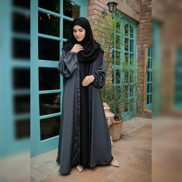 Layla Amaal Abaya with hijab