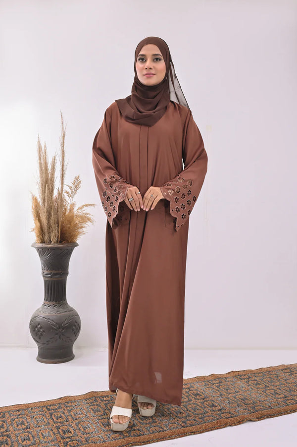 baharCutworkAbaya with hijab